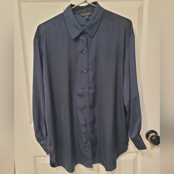 Banana Republic button down sateen shirt, navy size small - Picture 1 of 5